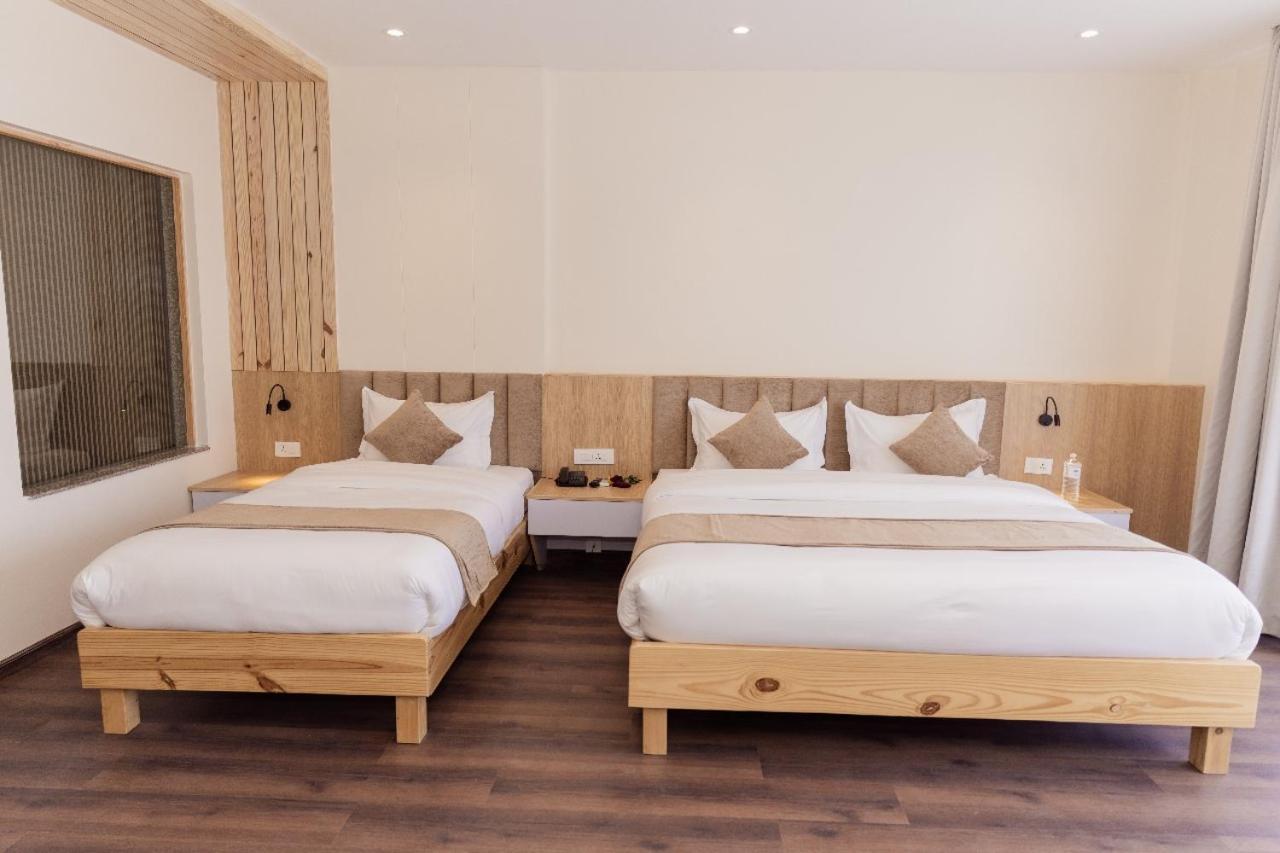 Hotel Chautari Pvt Ltd Nagarkot Eksteriør billede
