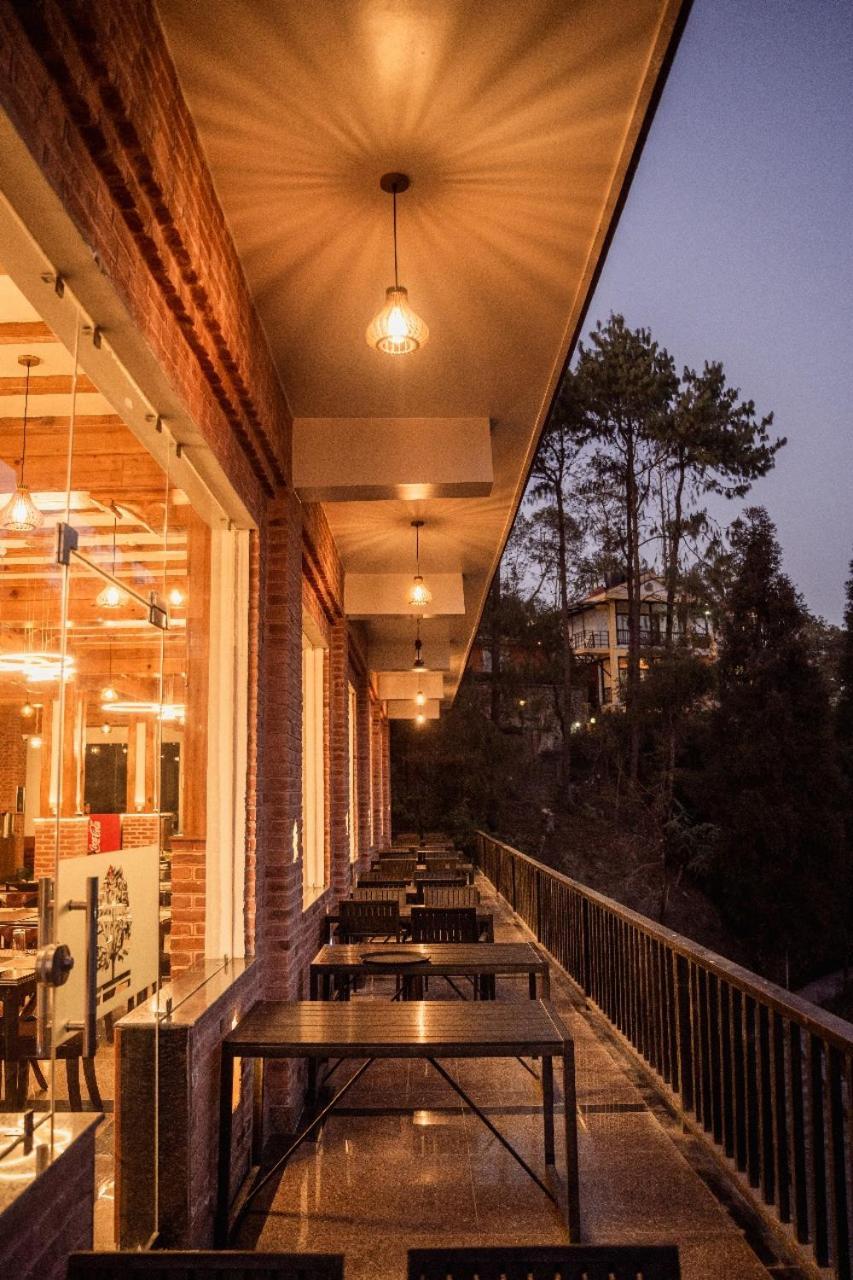 Hotel Chautari Pvt Ltd Nagarkot Eksteriør billede