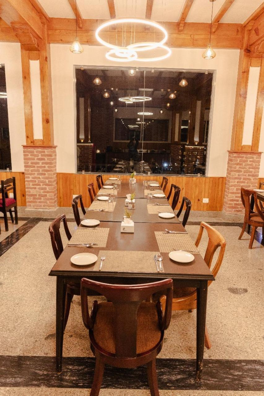 Hotel Chautari Pvt Ltd Nagarkot Eksteriør billede